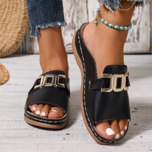 Women's Casual Sandals with Adjustable Straps and Arch Support