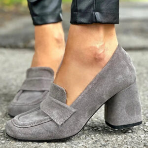 Women's Block Heel Loafers with Classic Design and Versatile Style