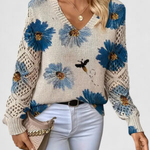 Women's Floral Pattern Sweater with Soft Fabric and Relaxed Fit