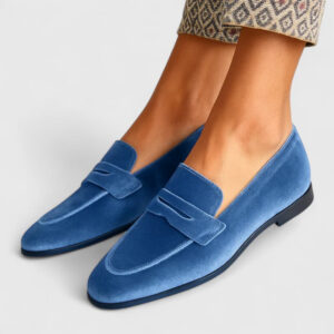 Women's Sophisticated Loafers with Classic Design and Versatile Style