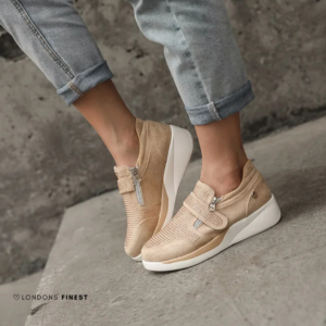 Women's Supportive Footwear with Cushioned Insole and Adjustable Straps