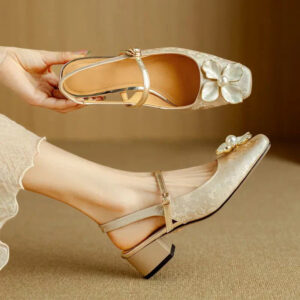 Women's Floral Pumps with Block Heel and Jacquard Detail