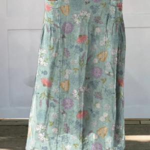 Women's Floral Print Skirt with Pocket Design and Bumble Bee Pattern