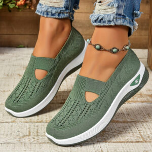 Women's Slip-On Shoes with Lightweight Design and Easy Wear