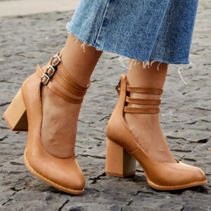 Women's Smooth Sandals with Ankle Strap and Thick Heel