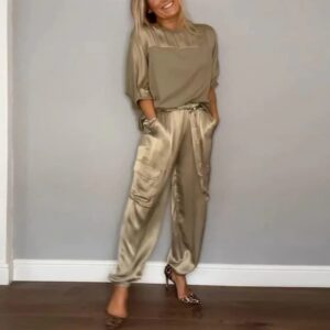 Women's Relaxed Clothing Set with Lightweight Fabric and Versatile Style